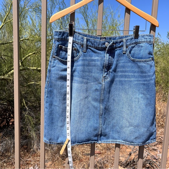 GAP Women’s Denim Skirt Size 31 Tall Grand Color Denim - Picture 5 of 11